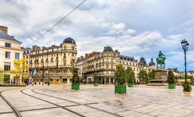 フランスのロワール地方で留学