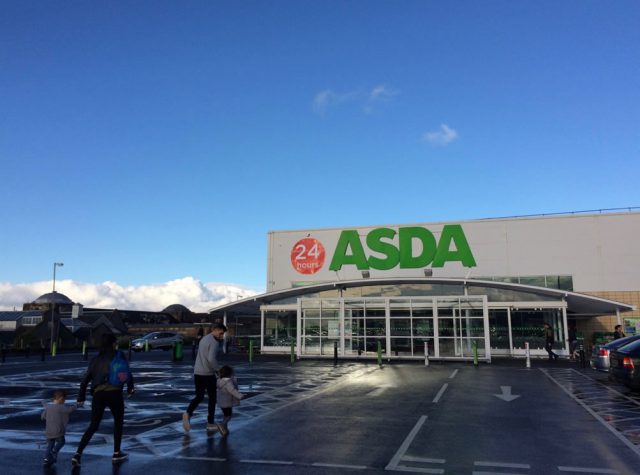 イギリスのスーパーマーケット Asda