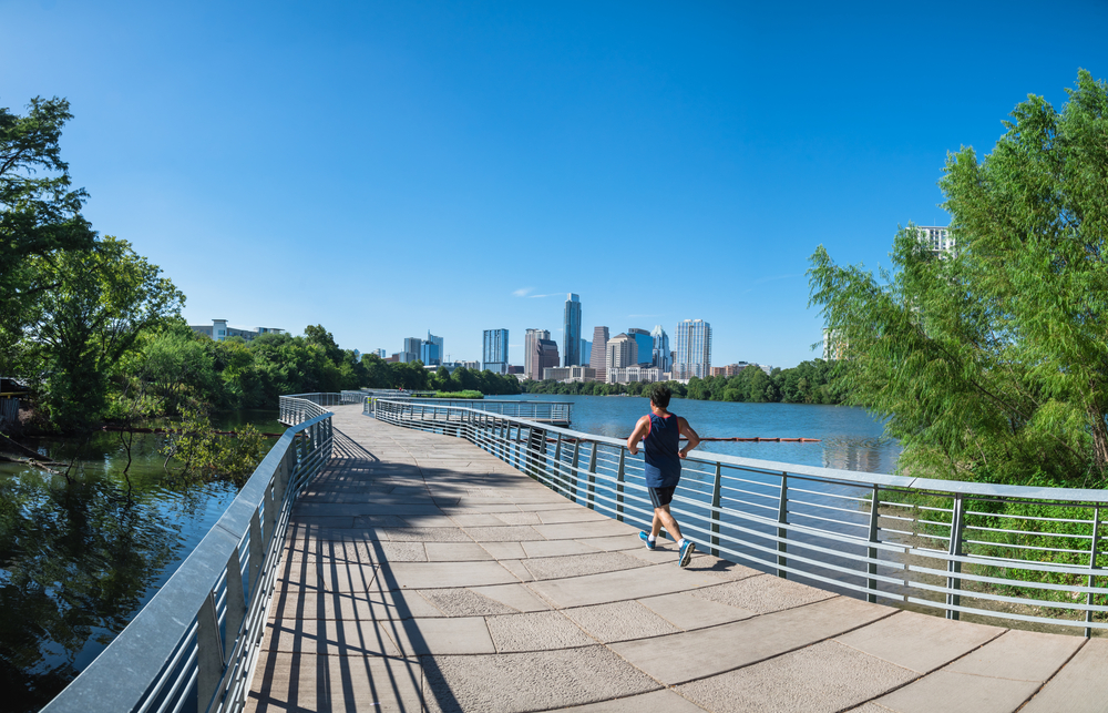 アメリカ テキサス州オースチン Lady Bird Lake Hike-and-Bike Trail