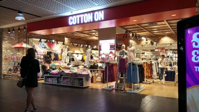 メルボルンでショッピング cotton on