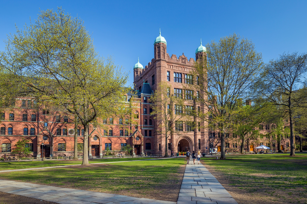 アイビーリーグ イェール大学