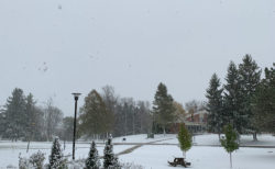 アメリカ ウィスコンシン州ではハロウィーンに初雪！？
