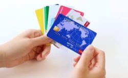 留学前にクレジットカードは作るべき？